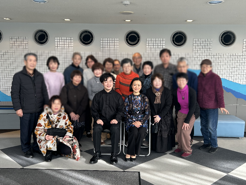 ３月例会終了後の集合写真